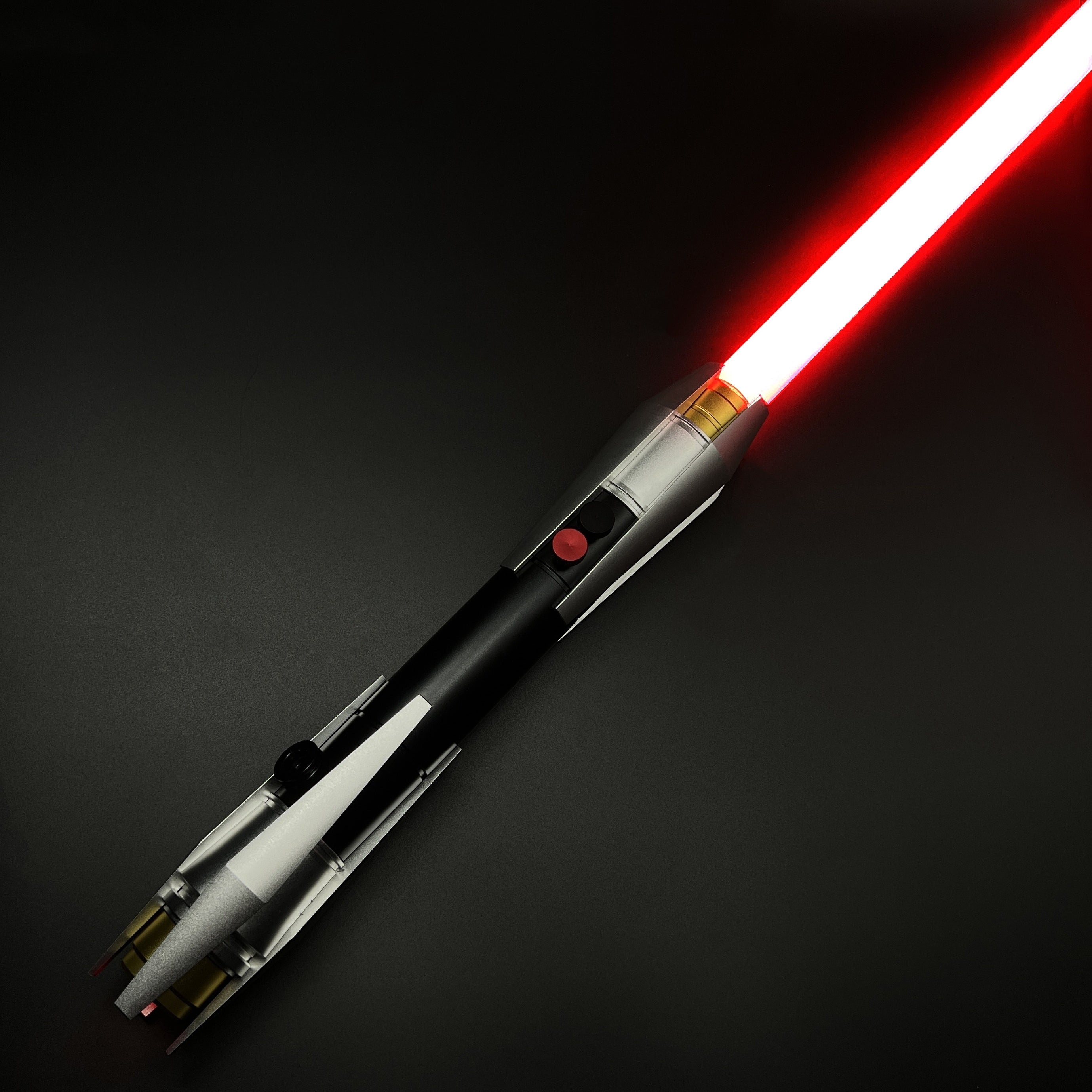 Scarlet Saber (Sifo Dyas Inspired) Proffie 2.2 Technology Core / 32’’ Giocattoli